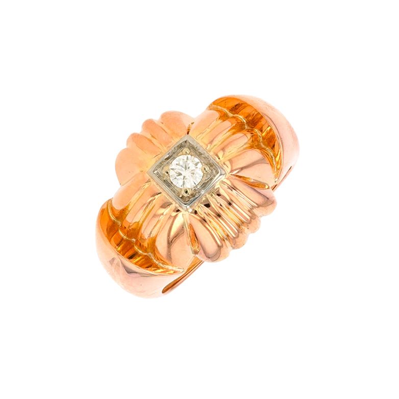 Acheter Bague Tank vintage diamant 0.11 carat 2 ors 6.53g Comme neuf - 1340,00 € Bague Tank vintage diamant 0.11 carat 2 ors 6.53g Comme neuf - reconditionné disponible sur Gemme Les Bijoux